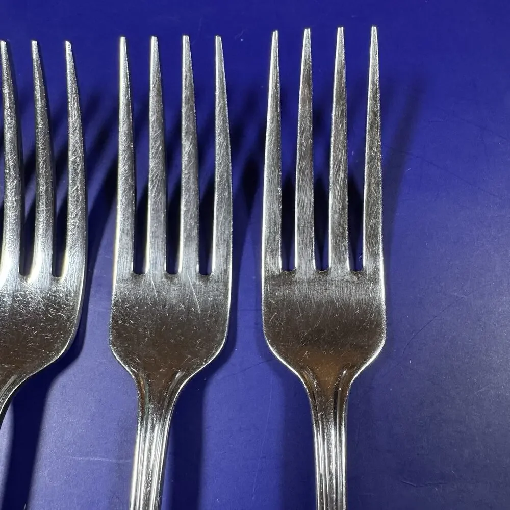 Oneida Bancroft Stainless Steel Dinner Forks 7 3/8” Set of 4 USA